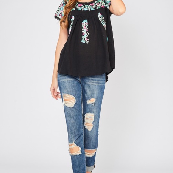 Embroidered Top - Picture 4 of 5